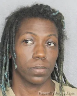 Mugshot of SHAMEKA DENISE TRAMBER