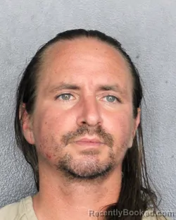 Mugshot of DARREN MICHAEL NEWTON