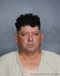 Mugshot of Hector Rovilio Paz Guifarro booked in Broward County, Florida on September 27, 2026