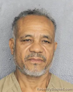 Mugshot of RAUL ESTRADA FONSECA