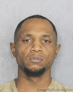 Mugshot of JAKHARI MYRON JEROME LAWTON