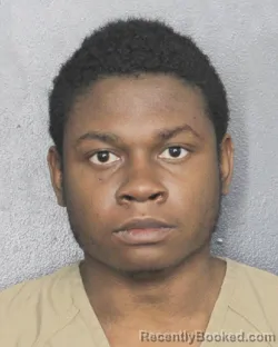 Mugshot of AVONTE CHRISTOPHER RUSSELL