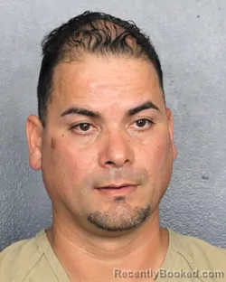 Mugshot of BRAYAN ESPINALNIETO