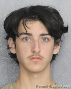 Mugshot of ARAN JOSE GUTIERREZ MARTINEZ booked in Broward County, Florida on May 7, 2026
