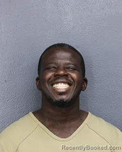 Mugshot of Keandre Lamar Owens booked in Broward County, Florida on August 2, 2026
