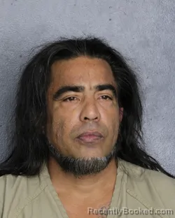 Mugshot of Leonel Edgardo Reyes booked in Broward County, Florida on August 18, 2026