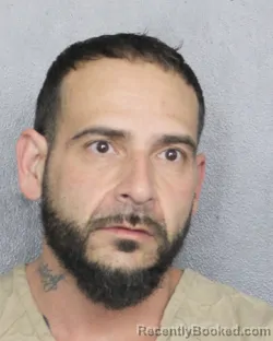 Mugshot of EDWIN DIAZ