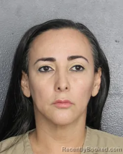 Mugshot of DIANA MARCELA FERNANDEZ QUINTERO