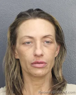 Mugshot of ANDREA NIKOLE MENDEZ booked in Broward County, Florida on May 17, 2026