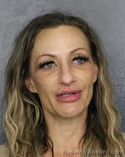 Mugshot of Andrea Nikole Mendez booked in Broward County, Florida on August 18, 2026