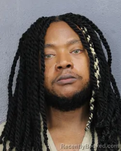 Mugshot of Shaquille Alexanderalbert Grant booked in Broward County, Florida on September 30, 2026