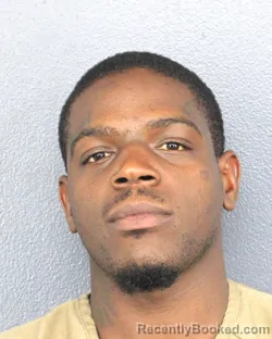 Mugshot of DARNELL D WHITE