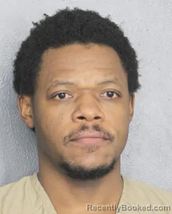 Mugshot of ADLIN SAINT AMOUR