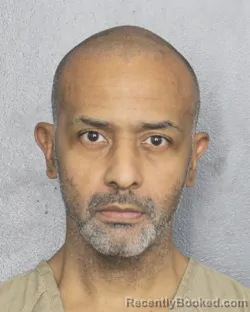 Mugshot of JUNIOR G FAJARDO