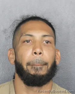 Mugshot of FRANKLIN LOPEZ booked in Broward County, Florida on May 17, 2026