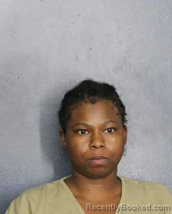 Mugshot of Queshaun Yolunda Dawson booked in Broward County, Florida on September 25, 2026