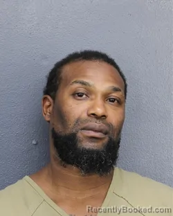 Mugshot of Larry Darnell Elliott booked in Broward County, Florida on October 1, 2026
