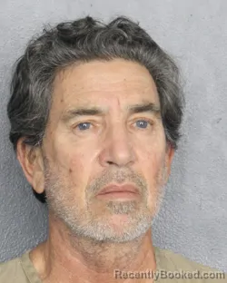 Mugshot of DARRYL HILTON WEINER