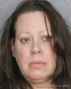 Mugshot of DAWN CHERIE LEONARD