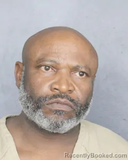 Mugshot of ANDREW GEORGE JOHNSON booked in Broward County, Florida on April 23, 2026
