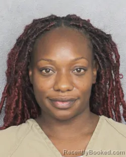 Mugshot of DEJA DOMINIQUE PULLINS booked in Broward County, Florida on May 20, 2026