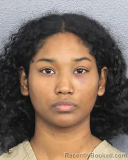 Mugshot of AMY SARAI ASPRILLA