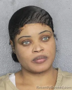 Mugshot of ABBIGAYLE AFREEN SMITH