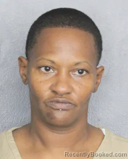 Mugshot of CARMEN LARONDE WHITE