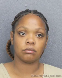 Mugshot of FANTASIA LORRIS ANN GOLDSON