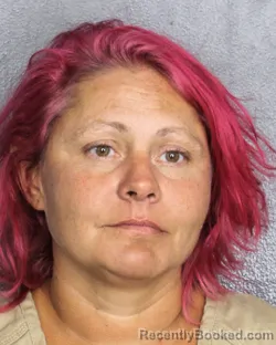 Mugshot of DAIZSA KAYE LANG