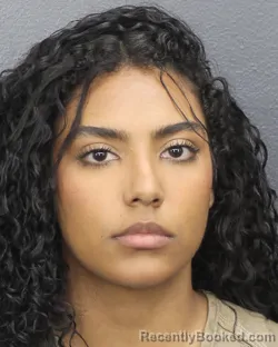 Mugshot of NASHALEE ANAYLIS GUERRA PADILLA