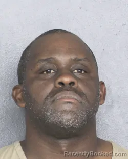 Mugshot of JAVOLLIS MONTEZ RAY