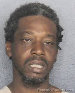 Mugshot of DERECK RASHRAD THOMAS booked in Broward County, Florida on April 30, 2026