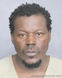 Mugshot of LARRY DONNELL WOODARD booked in Broward County, Florida on May 2, 2026
