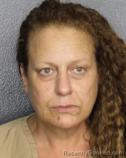Mugshot of ALYSSA RACHEAL HENGBER booked in Broward County, Florida on May 14, 2026
