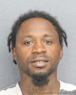 Mugshot of DERRICK DEVONTAE EDWARDS booked in Broward County, Florida on May 15, 2026