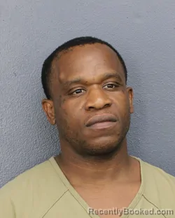 Mugshot of Tron Jermaine Clark booked in Broward County, Florida on September 25, 2026