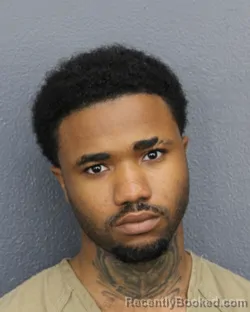 Mugshot of Antwan Lorenzo Moore booked in Broward County, Florida on October 1, 2026