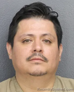 Mugshot of ERNESTO GABRIEL TERAN