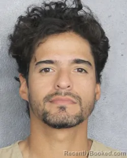 Mugshot of DANIEL ALEJANDRO LA ROSA HERNANDEZ booked in Broward County, Florida on April 27, 2026