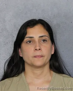 Mugshot of SORAYA OSUNA PEREZ booked in Broward County, Florida on June 26, 2026