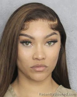 Mugshot of ALEYSIA CHANAE LANE