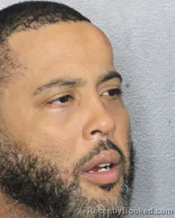 Mugshot of PETER RENALDO AVILES