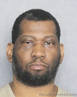 Mugshot of MICHAEL LYNDELL ONEAL