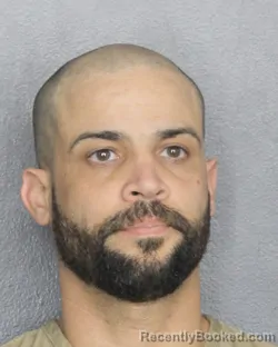 Mugshot of ELIECER CLAVEL GUTIERREZ