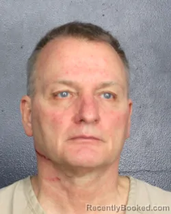 Mugshot of THOMAS ANDREW UMBERGER