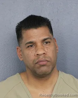 Mugshot of Luis Ramon Prada Mota booked in Broward County, Florida on August 20, 2026