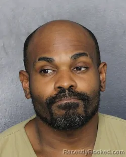 Mugshot of Javon Keon Hunter Williams booked in Broward County, Florida on September 30, 2026