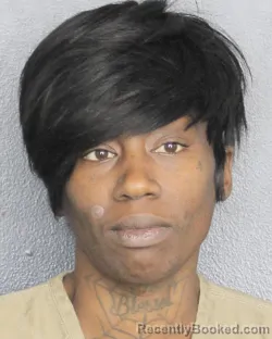 Mugshot of DOMINIQUE ALEXANDRIA HUMES