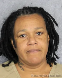 Mugshot of TEMESHA EVANS booked in Broward County, Florida on March 18, 2026